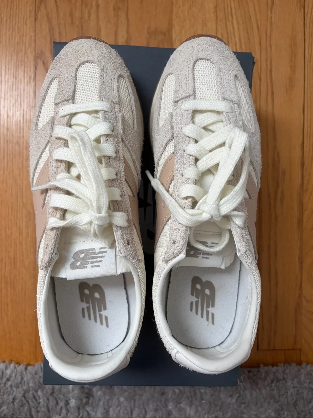 New Balance Tan 471 Sneakers